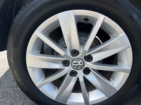 Volkswagen Polo 2019 68 1.0  #4