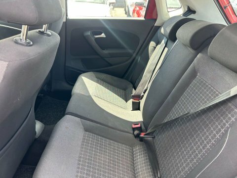 Volkswagen Polo 2019 68 1.0  #50