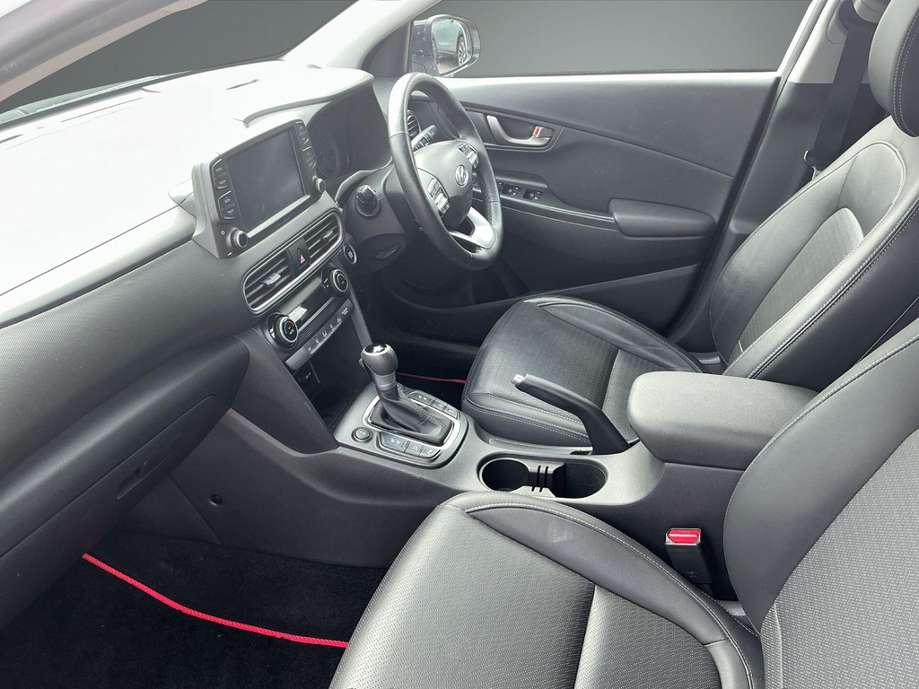 Hyundai Kona 1L Se White #14