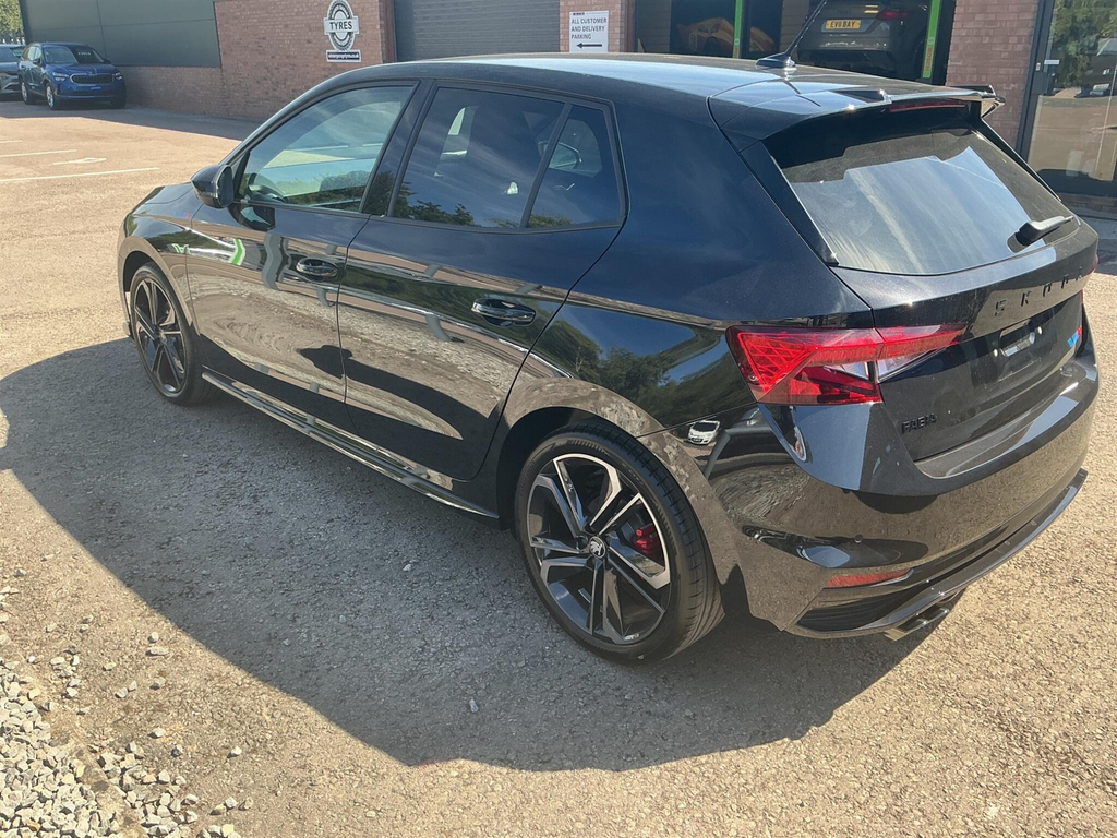 Skoda Fabia 1.5 Tsi 130 Dsg Euro 6 Ss Black #2