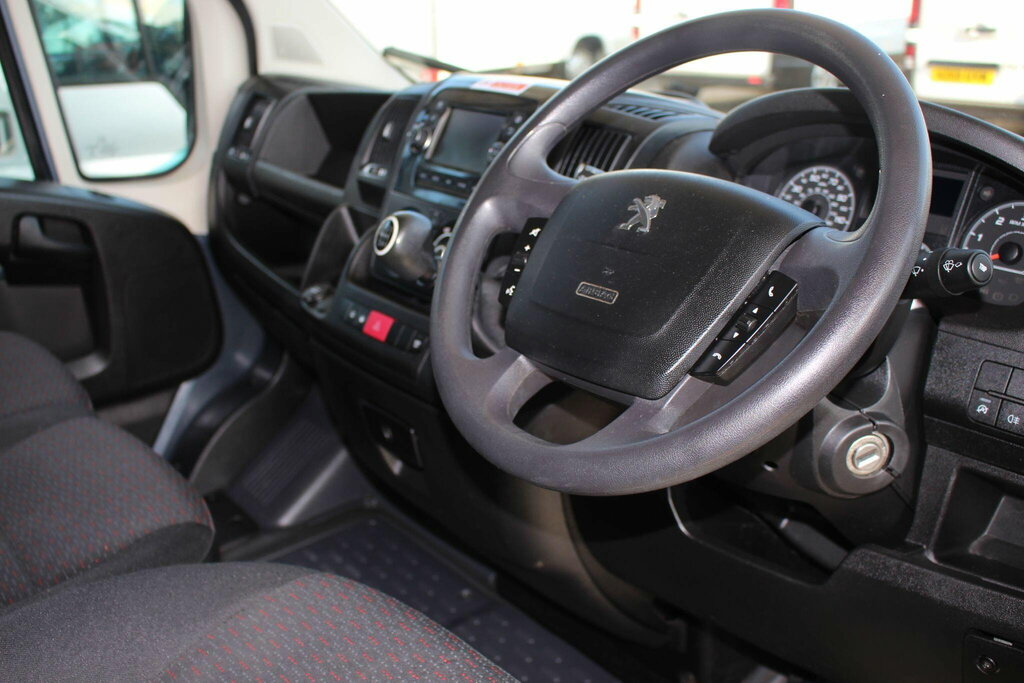 Peugeot Boxer L3 H2 Temperature Controlled Pro Grey #4