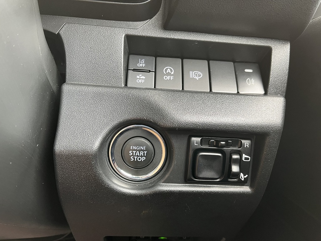 Suzuki Jimny 1.5 Jimny Allgrip 4Wd White #19