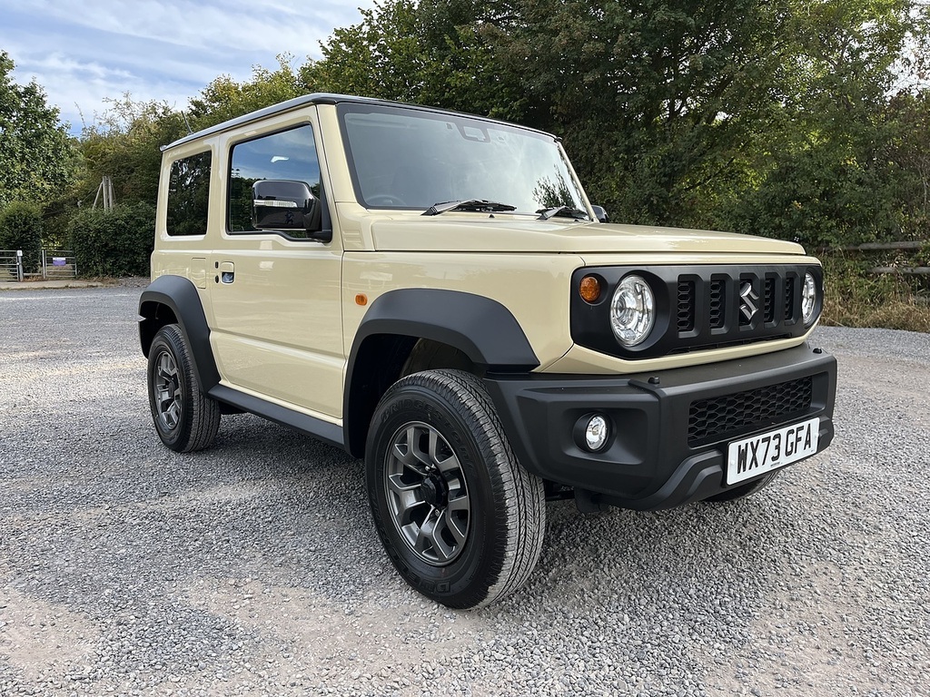 Suzuki Jimny 1.5 Jimny Allgrip 4Wd White #9