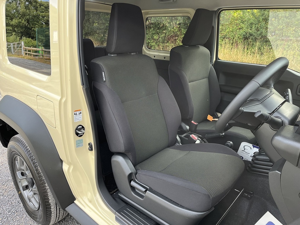 Suzuki Jimny 1.5 Jimny Allgrip 4Wd White #11