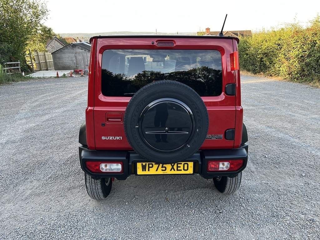 Suzuki Jimny Nomade Sz5 Red #4