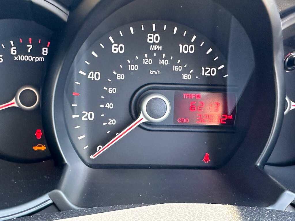 Kia Picanto Vr7 1.0 Hatchback 68 Bhp #31