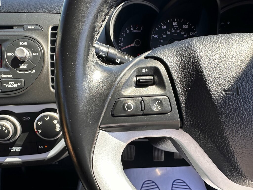 Kia Picanto Vr7 1.0 Hatchback 68 Bhp #29