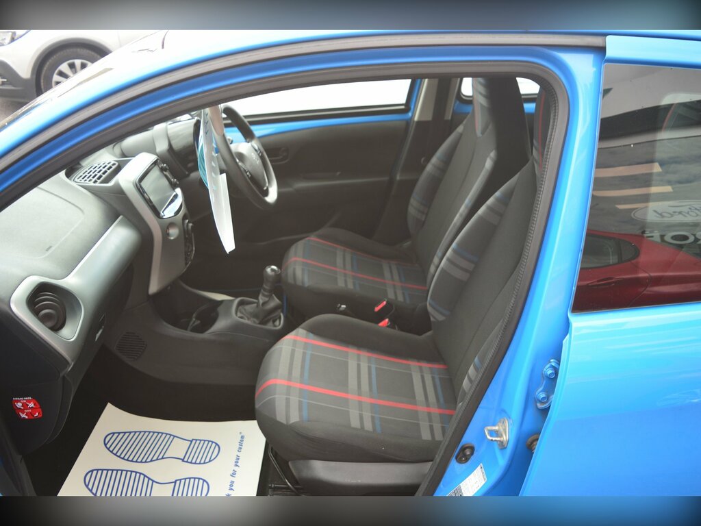 Peugeot 108 1.0 Active Hatchback Euro 6 68 Blue #2