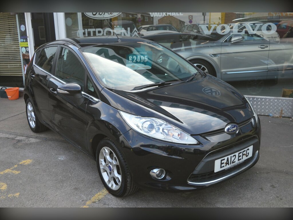Ford Fiesta 1.25 Zetec Hatchback 129 Gkm, Black