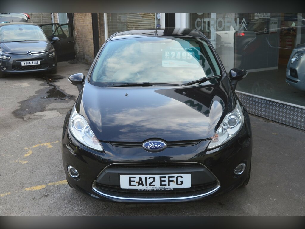 Ford Fiesta 1.25 Zetec Hatchback 129 Gkm, Black #2