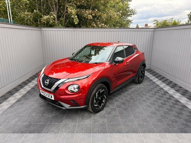 Nissan Juke 1.0 Dig-t N-connecta Suv Euro 6 Red #2