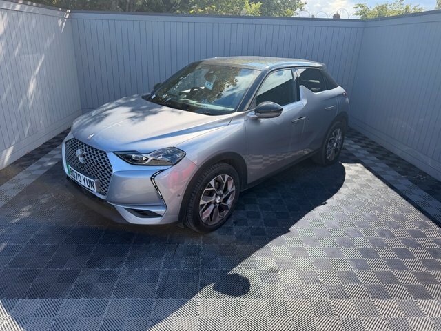 DS DS 3 Crossback E-tense 50Kwh Ultra Prestige Crossback Electri Grey #2