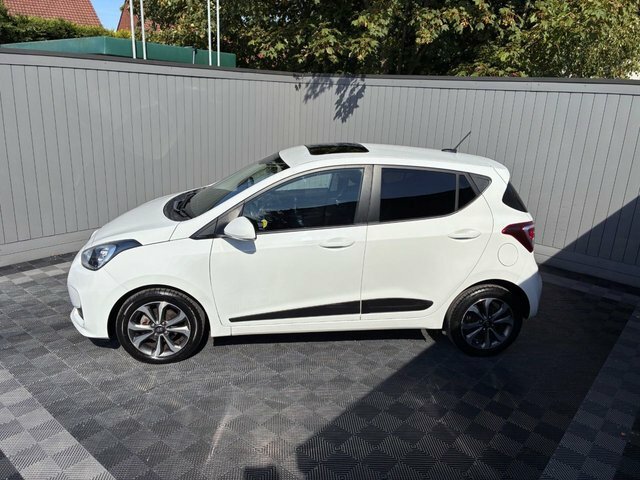 Hyundai I10 1.2 Premium Se Hatchback Euro 6 White #3