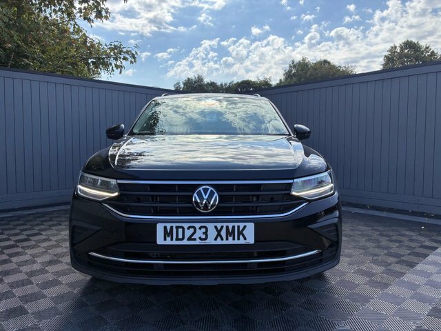 Volkswagen Tiguan 1.5 Tsi Life Suv Euro 6 Ss 1 Black #6
