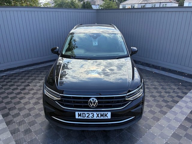 Volkswagen Tiguan 1.5 Tsi Life Suv Euro 6 Ss 1 Black #5