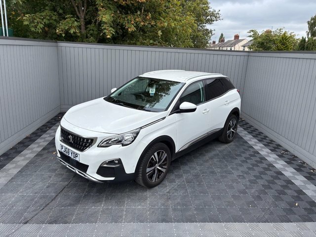 Peugeot 3008 1.2 Puretech Allure Suv Euro 6 White