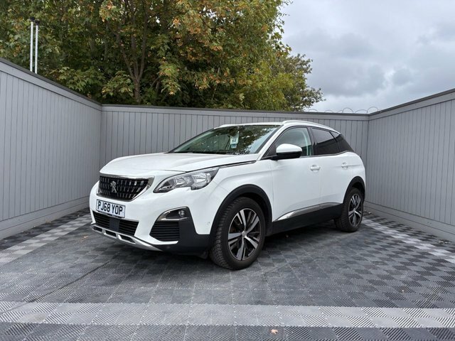 Peugeot 3008 1.2 Puretech Allure Suv Euro 6 White #2