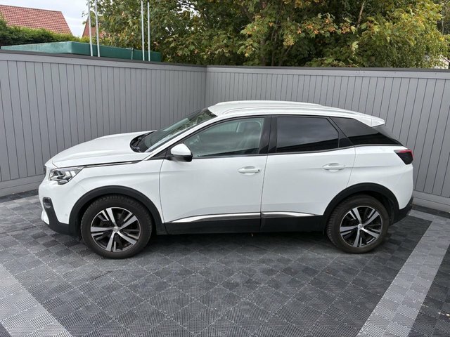 Peugeot 3008 1.2 Puretech Allure Suv Euro 6 White #3