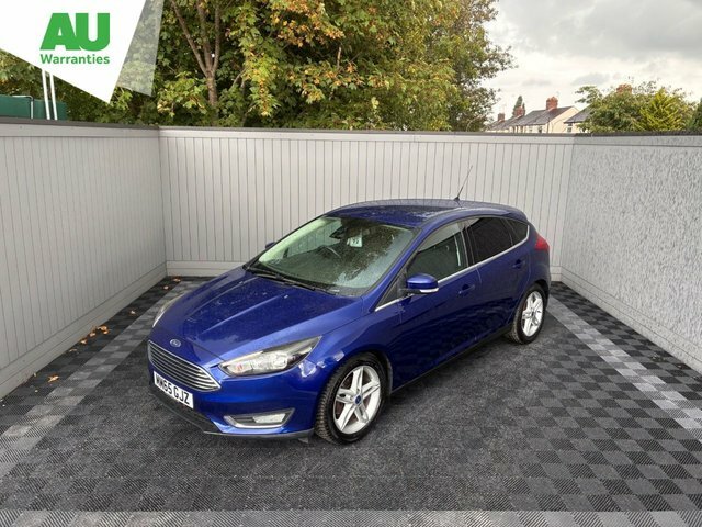 Ford Focus 1.0T Ecoboost Titanium Hatchback Blue