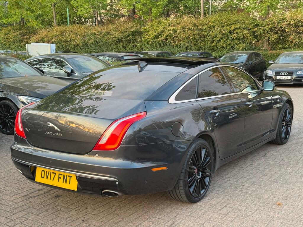 Jaguar XJ 3.0D V6 Portfolio Euro 6 Ss OV17FNT Grey #5
