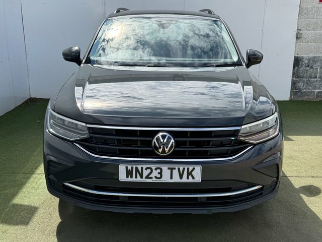 Volkswagen Tiguan Tsi Life Suv WN23TVK Grey #5