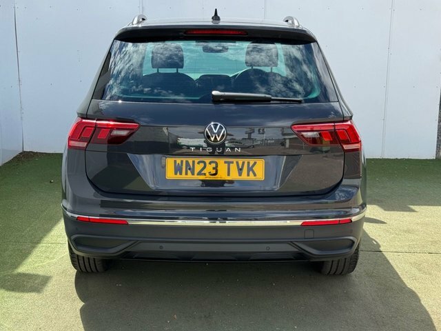 Volkswagen Tiguan Tsi Life Suv WN23TVK Grey #6