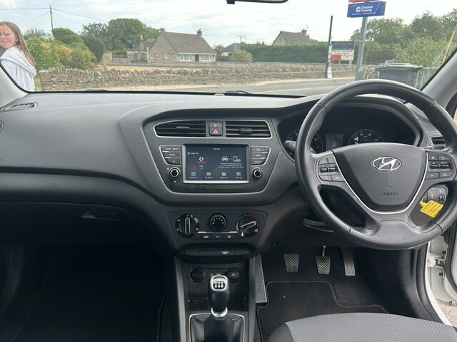 Hyundai I20 1.2 Play Hatchback Euro 6 Ss White #11