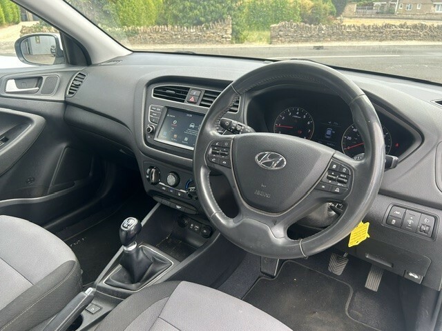 Hyundai I20 1.2 Play Hatchback Euro 6 Ss White #10
