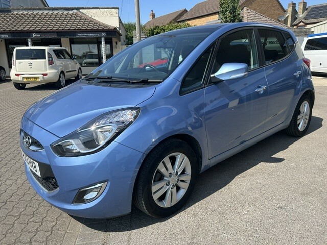 Hyundai Ix20 Hatchback 1.6 Style 2013 Blue #3