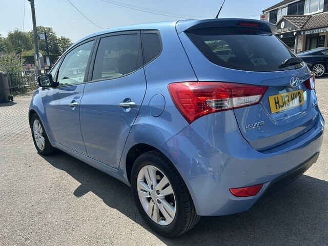 Hyundai Ix20 Hatchback 1.6 Style 2013 Blue #5