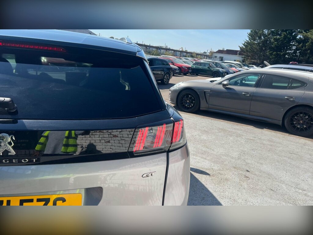 Peugeot 3008 1.2 Puretech Gt Eat Euro 6 Ss GJ71EZC Grey #5