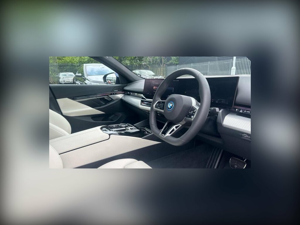 BMW 5 Series G60 520I M Sport Pro Saloon B48 2.0I Red #8