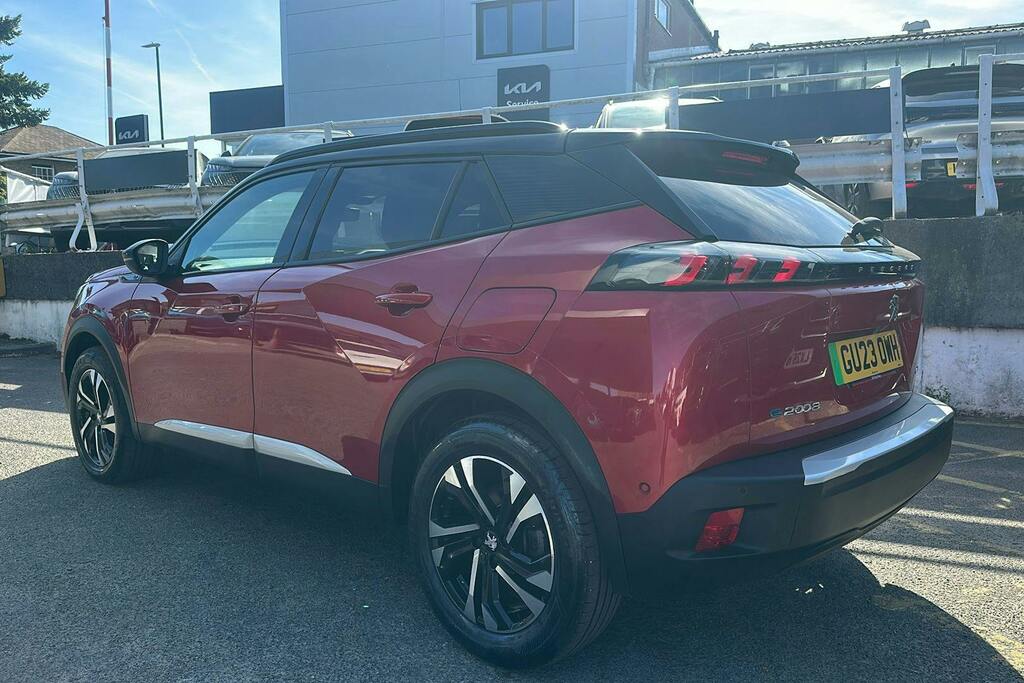 Peugeot e-2008 50Kwh Gt Suv GU23OWH Red #2