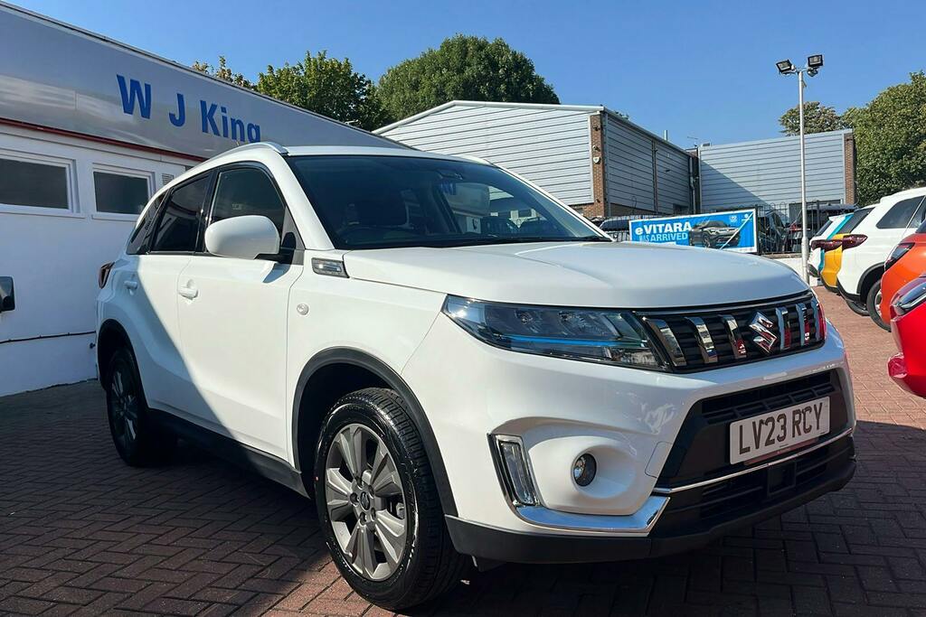 Suzuki Vitara 1.4 Boosterjet Mhev Sz T Suv Hybrid Man LV23RCY White