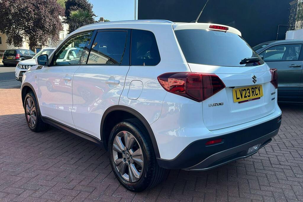 Suzuki Vitara 1.4 Boosterjet Mhev Sz T Suv Hybrid Man LV23RCY White #2