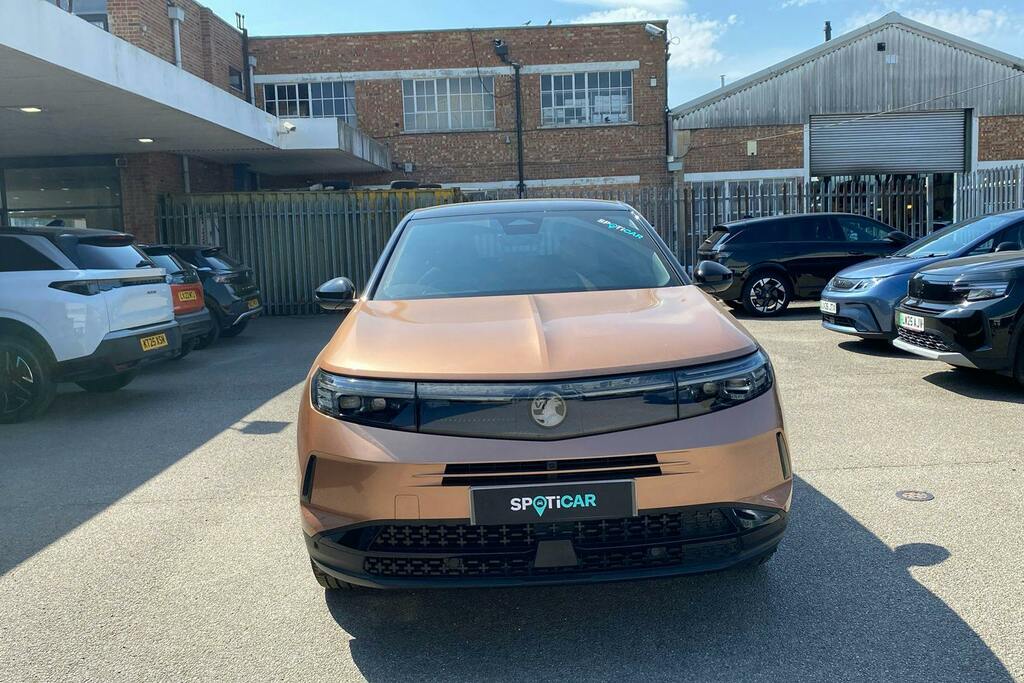 Vauxhall Grandland 1.2 Ultimate Suv Hybrid E Dct BC74MYO Black #2