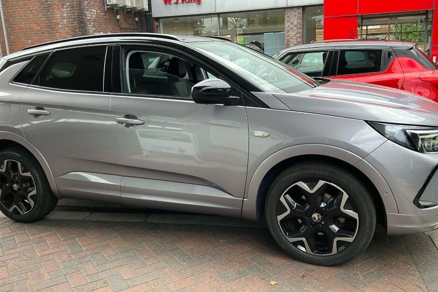 Vauxhall Grandland 1.2 Turbo Ultimate Suv LY23UVN Grey #5