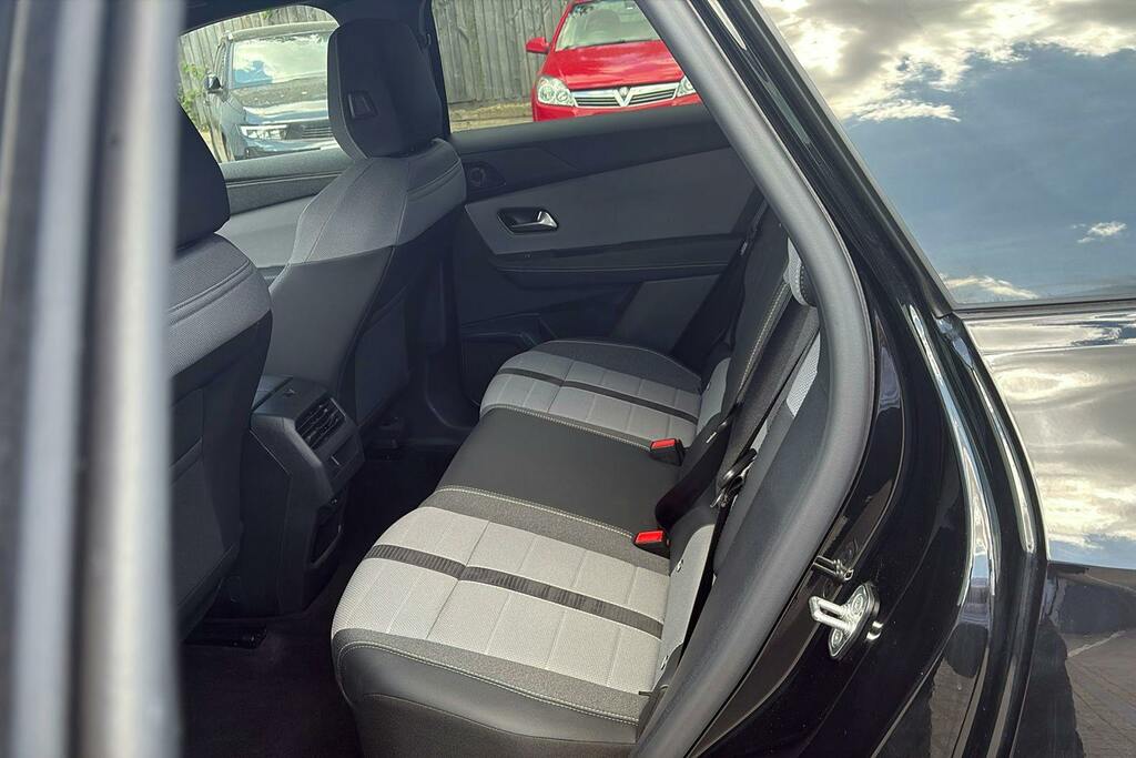 Vauxhall Grandland 1.2 Ultimate Suv Hybrid E Dct DC25OSE Black #4