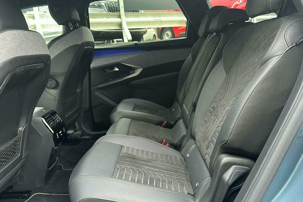 Peugeot 5008 73Kwh Gt Suv Blue