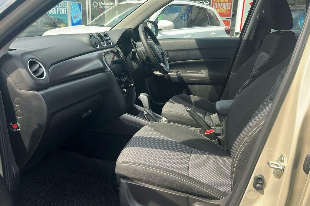 Suzuki Vitara 1.4 Boosterjet Mhev Motion Suv Hybrid A Black #3