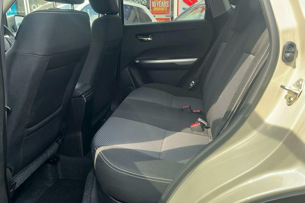 Suzuki Vitara 1.4 Boosterjet Mhev Motion Suv Hybrid A Black #4