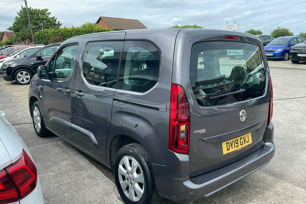 Vauxhall Combo Life 1.2 Turbo Gpf Energy Mpv Grey #2