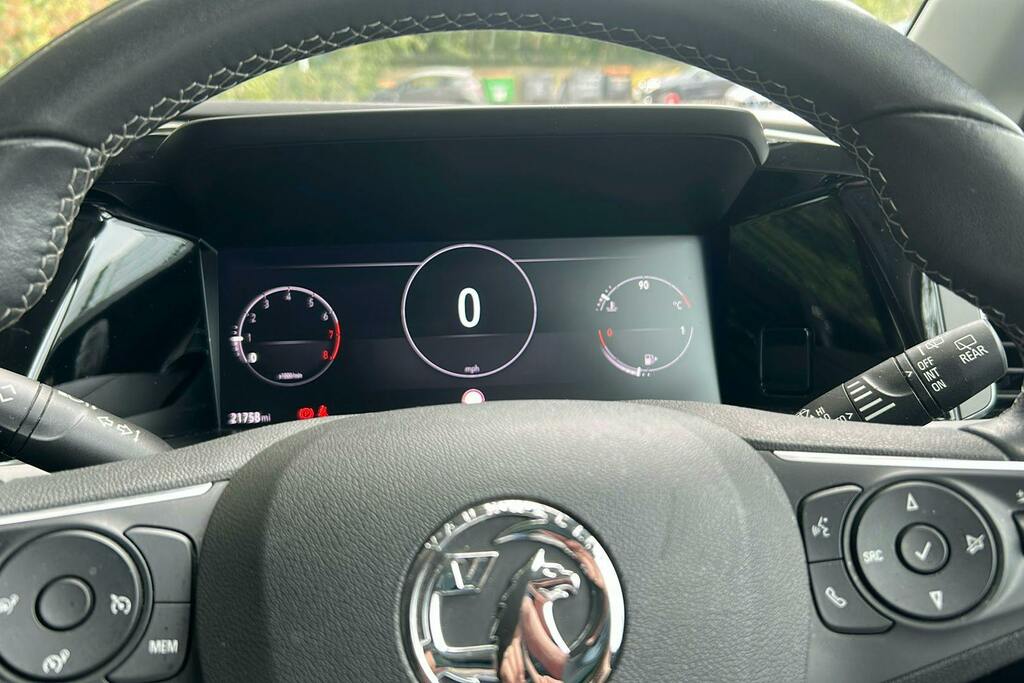 Vauxhall Grandland Elite White #16