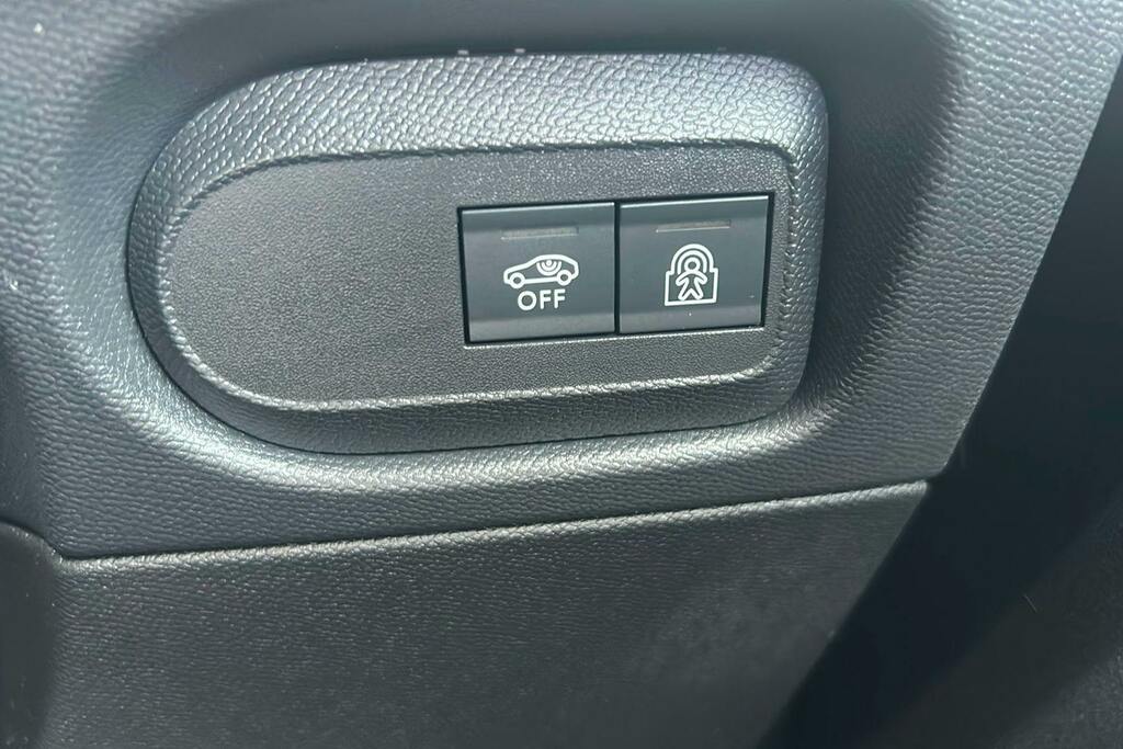 Vauxhall Mokka-e 50Kwh Ultimate Suv 136 Ps Black #48
