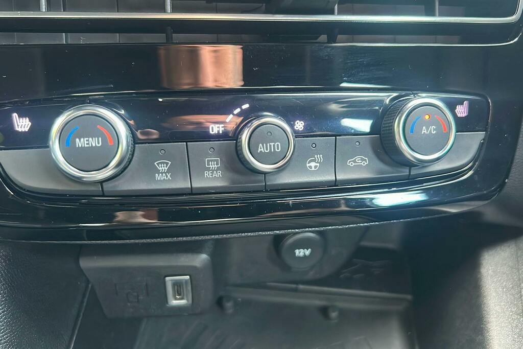 Vauxhall Mokka-e 50Kwh Ultimate Suv 136 Ps Black #37