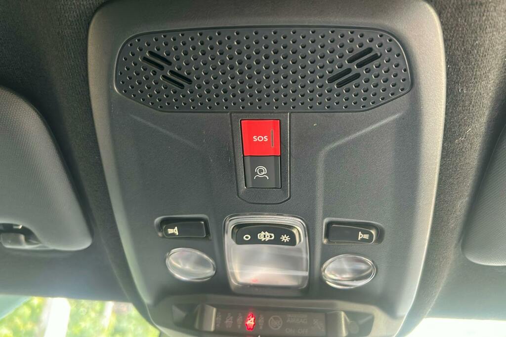 Vauxhall Mokka-e 50Kwh Ultimate Suv 136 Ps Black #47