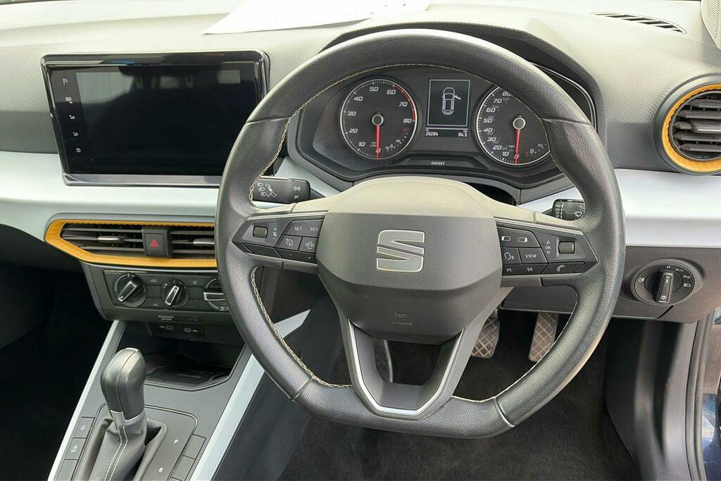 Seat Arona 1.0 Tsi 110 Xperience Lux Dsg 2022 Red #11