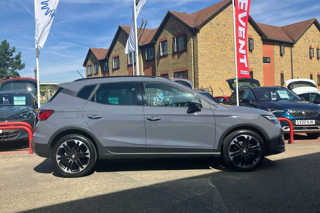 Seat Arona 1.0 Tsi Fr Sport Suv Dsg LY75HME Grey #5