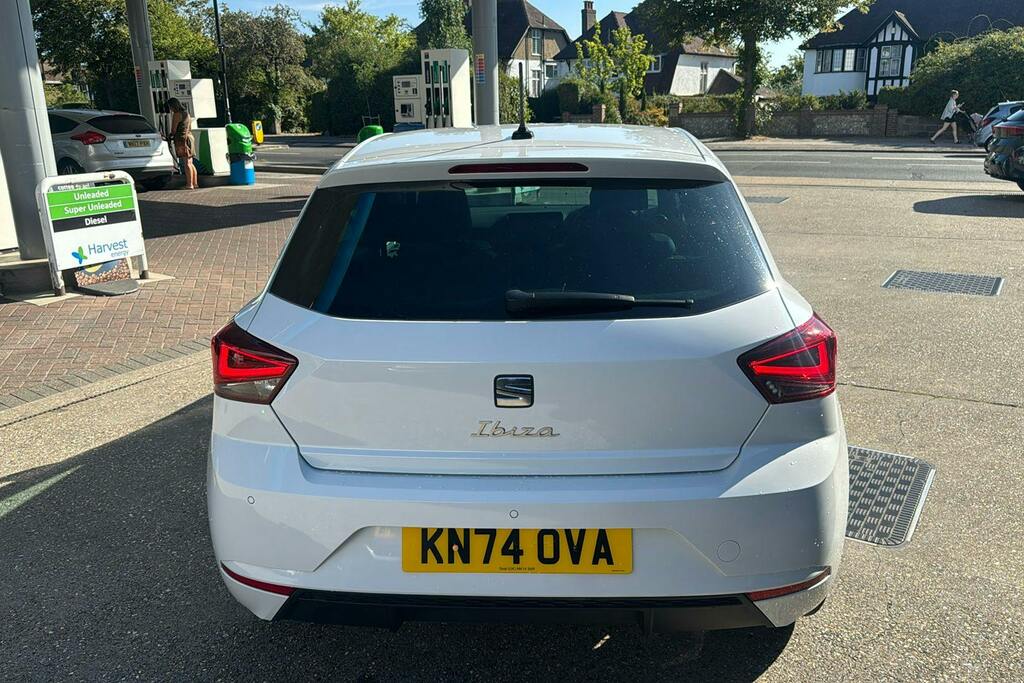 Seat Ibiza 1.0 Tsi Xcellence Hatchback White #6