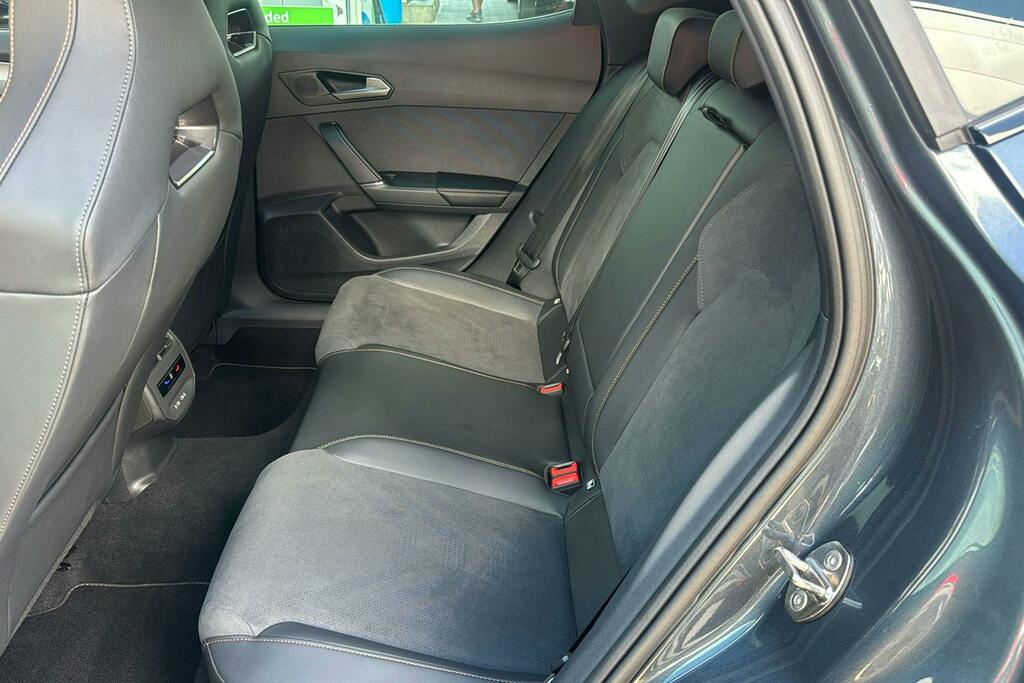 Cupra Formentor 1.5 Etsi V2 Suv Hybrid Dsg Grey #4